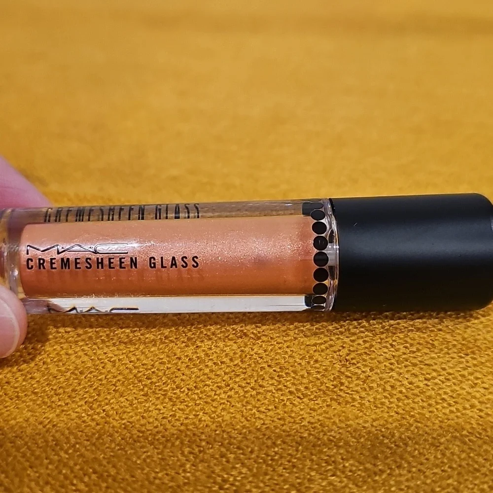 MAC STATELY SHIMMER lip gloss Limited Ed Cremesheen glass NWOB